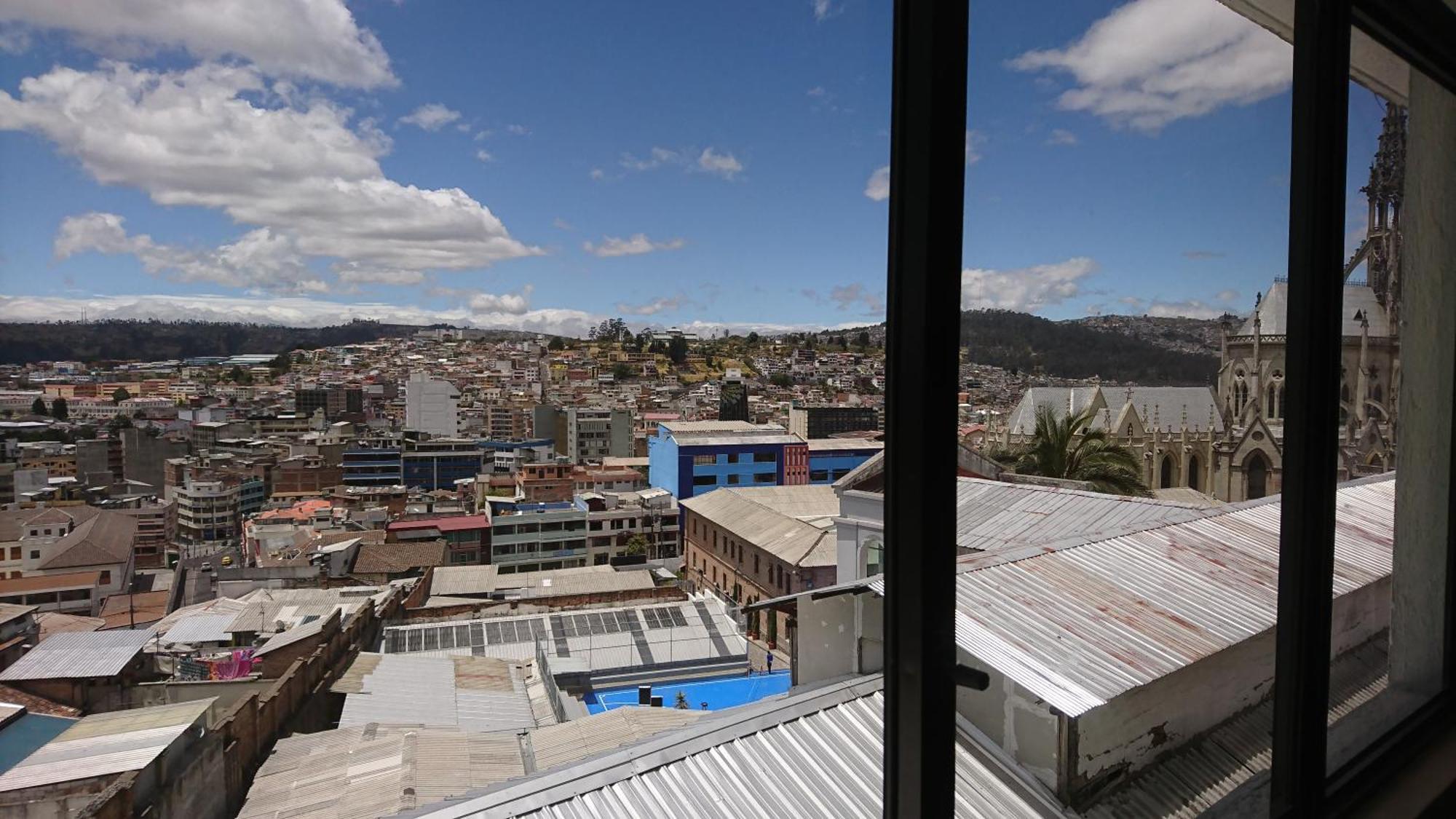 Tin House Quito Hotell Exteriör bild
