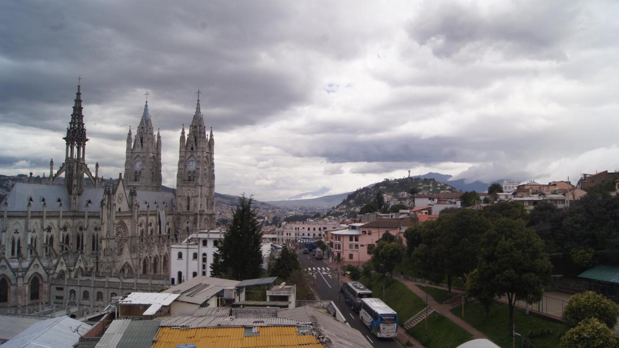Tin House Quito Hotell Exteriör bild