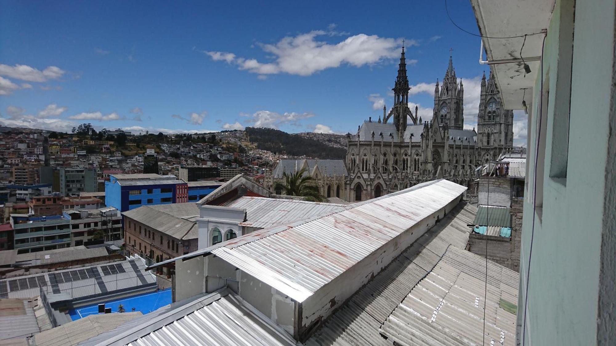 Tin House Quito Hotell Exteriör bild