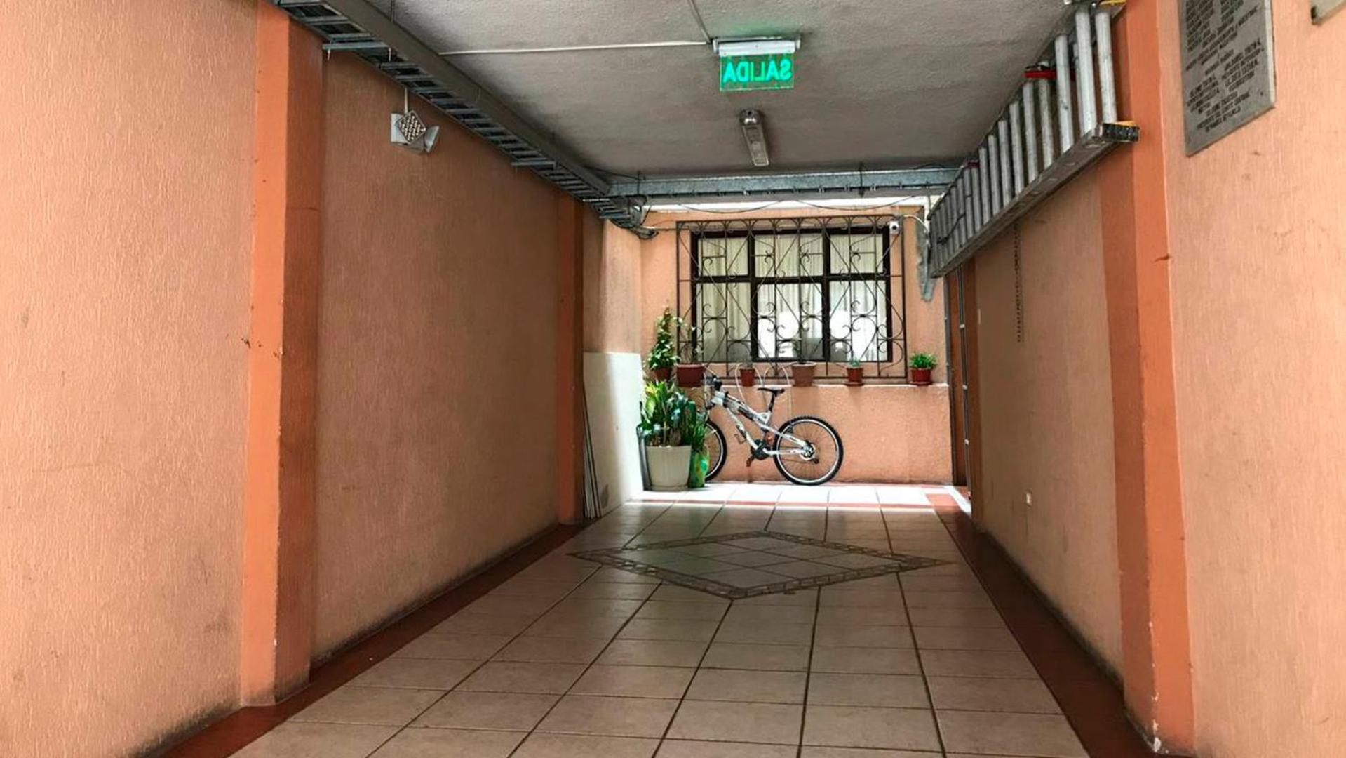 Tin House Quito Hotell Exteriör bild